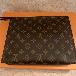 Toiletry Pouch 26 Monogram Canvas